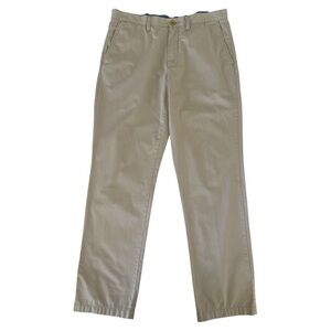 J. Crew Lightweight Classic Fit Khakis Size 32/32